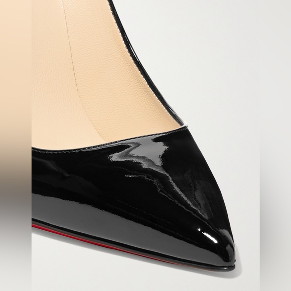 CHRISTIAN LOUBOUTIN
Décolleté 554 100 patent-leather pumps - Picture 4 of 7